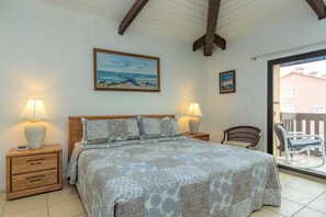 Iron/ironing board, WiFi, bed sheets - NEW! Tiki 336 - Partial Beach View Condo With Balcony (South Padre Island)