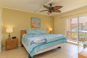 WiFi, bed sheets - NEW! Tiki 158 - Standard 1BR Beach Area Condo (South Padre Island)