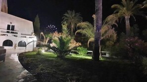 Property grounds - Villa "Caron Riviera" with Sea View, Wi-Fi, and Air Conditioning (Saint-Raphaël)