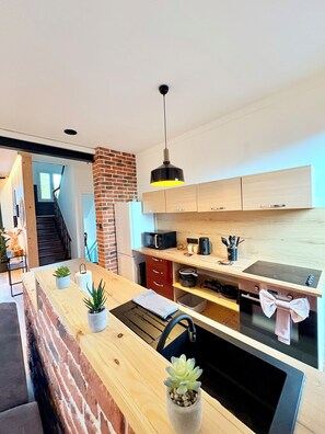 Private kitchen - Bright loft-style duplex 6 people Dunkirk (Coudekerque-Branche)