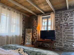 1 bedroom - Enjoyable 1-bedroom bed & breakfast in charming Naggar (Naggar)