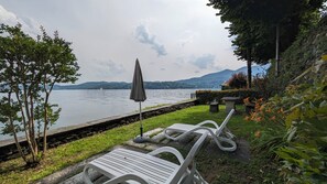 Terrace/patio - Cozy apartment with a view of Lake Orta. (Piemonte)