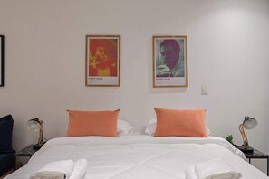 4 bedrooms, desk, iron/ironing board, travel cot - MOT Rentals + Black Ravignani 1B - 3 pax Loft Palermo Hollywood (Buenos Aires)
