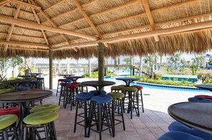 Outdoor dining - 4BR house with game room near Disney area (Kissimmee)