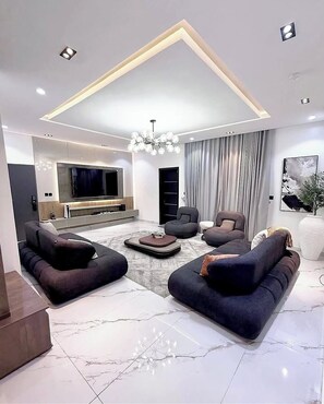 Family Apartment, Balcony, City View | Living area - LITTLE AFRIKA SHORTLETS  (Port Harcourt)