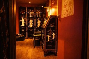 Doppelzimmer im japanischen Stil, Blick auf den Innenhof | Innenbereich