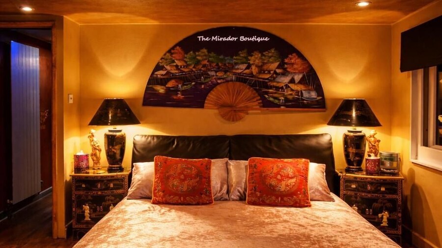 Oriental Suite