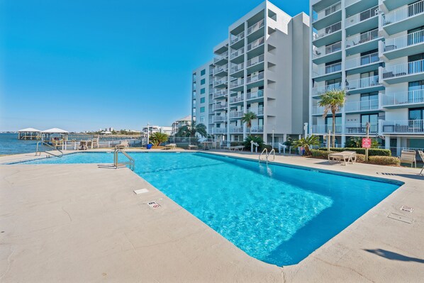 Indoor pool, outdoor pool - Compass Point 510 (Gulf Shores)