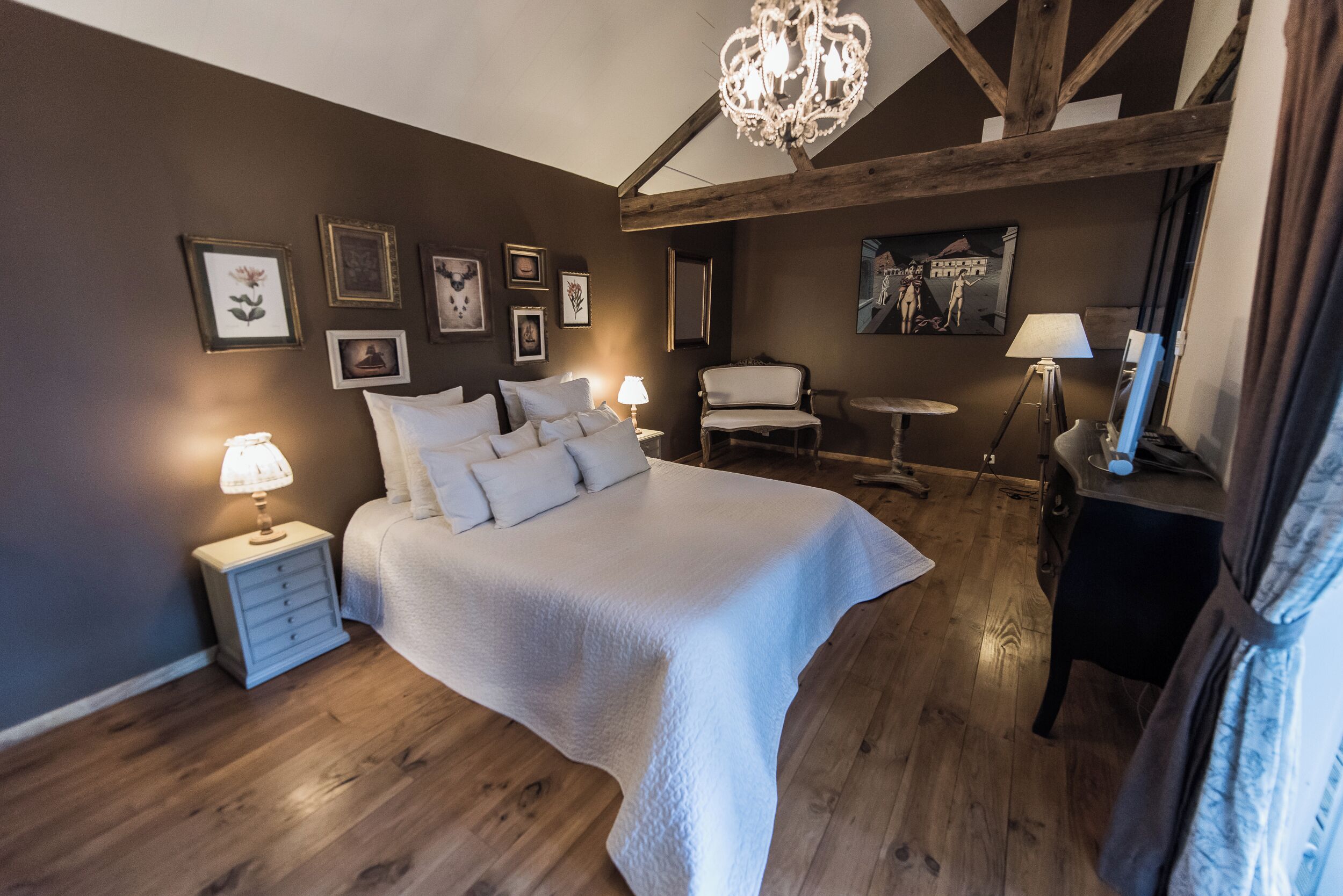 Chalet, vista al parque | Tabla de planchar con plancha y wifi gratis 