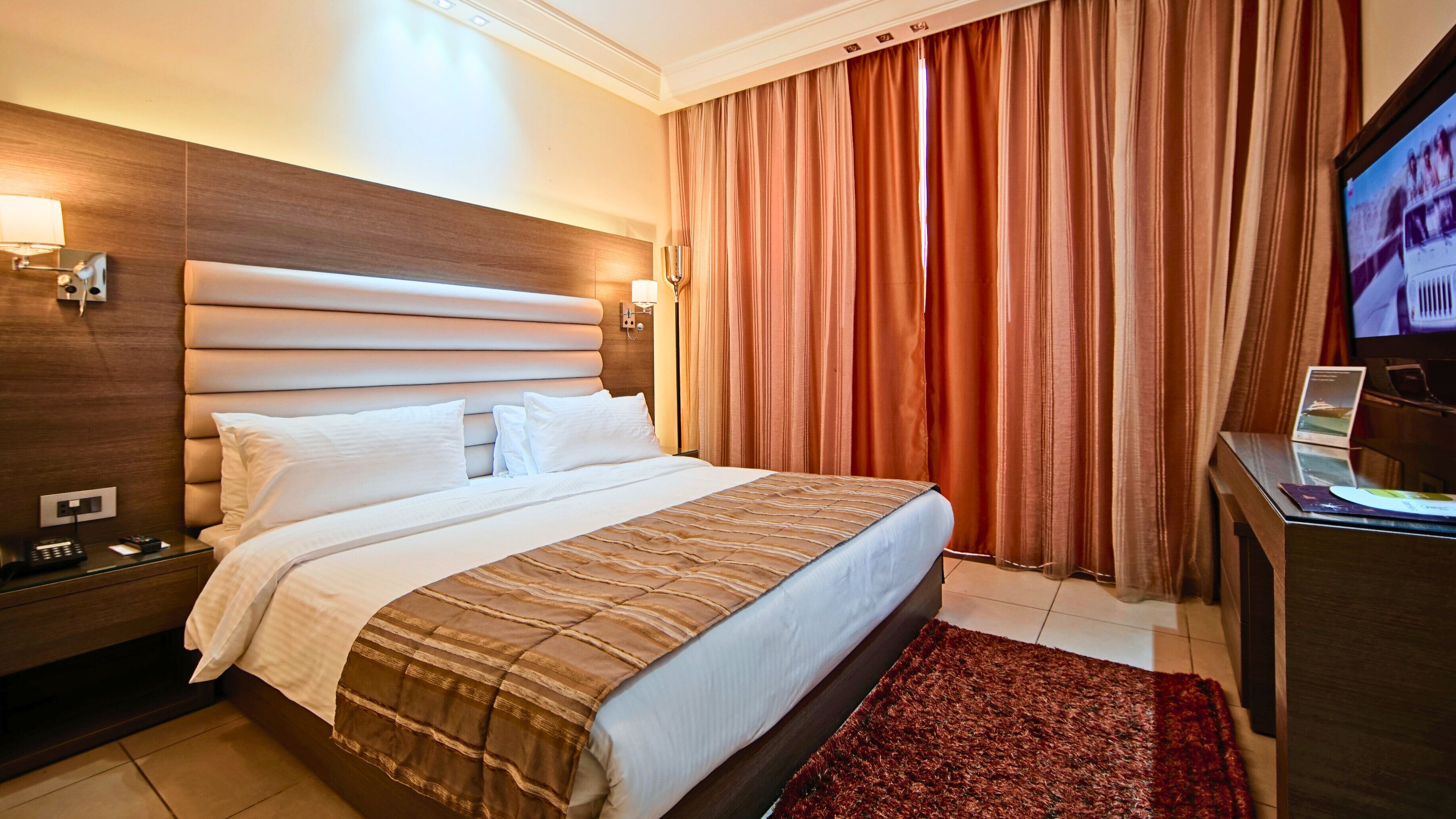 Superior Double Room, Patio, Garden View