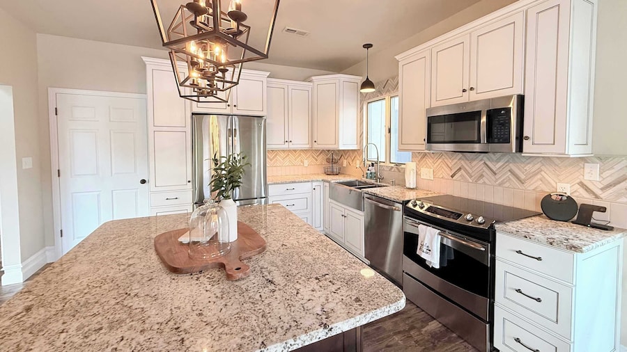 Mimosa Mornings Home for 12