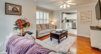 Knoxville Farmhouse Retreat! Easy Access to Town