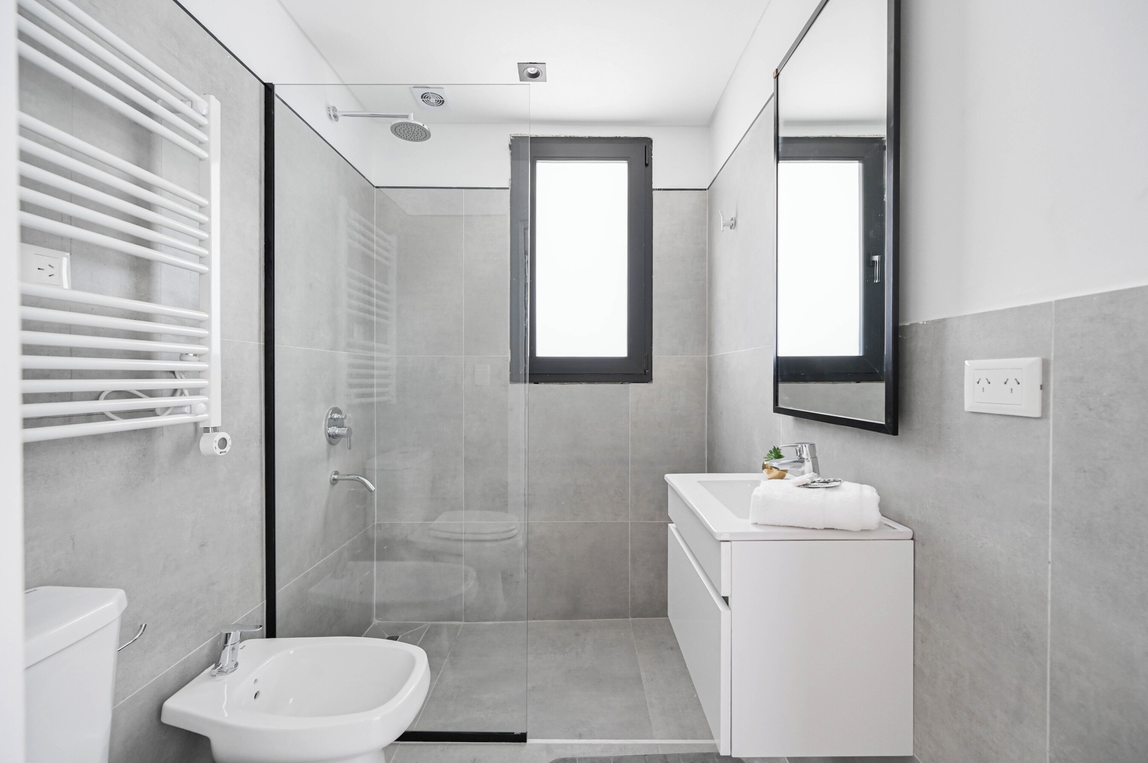 Family Apartment, City View | Bathroom