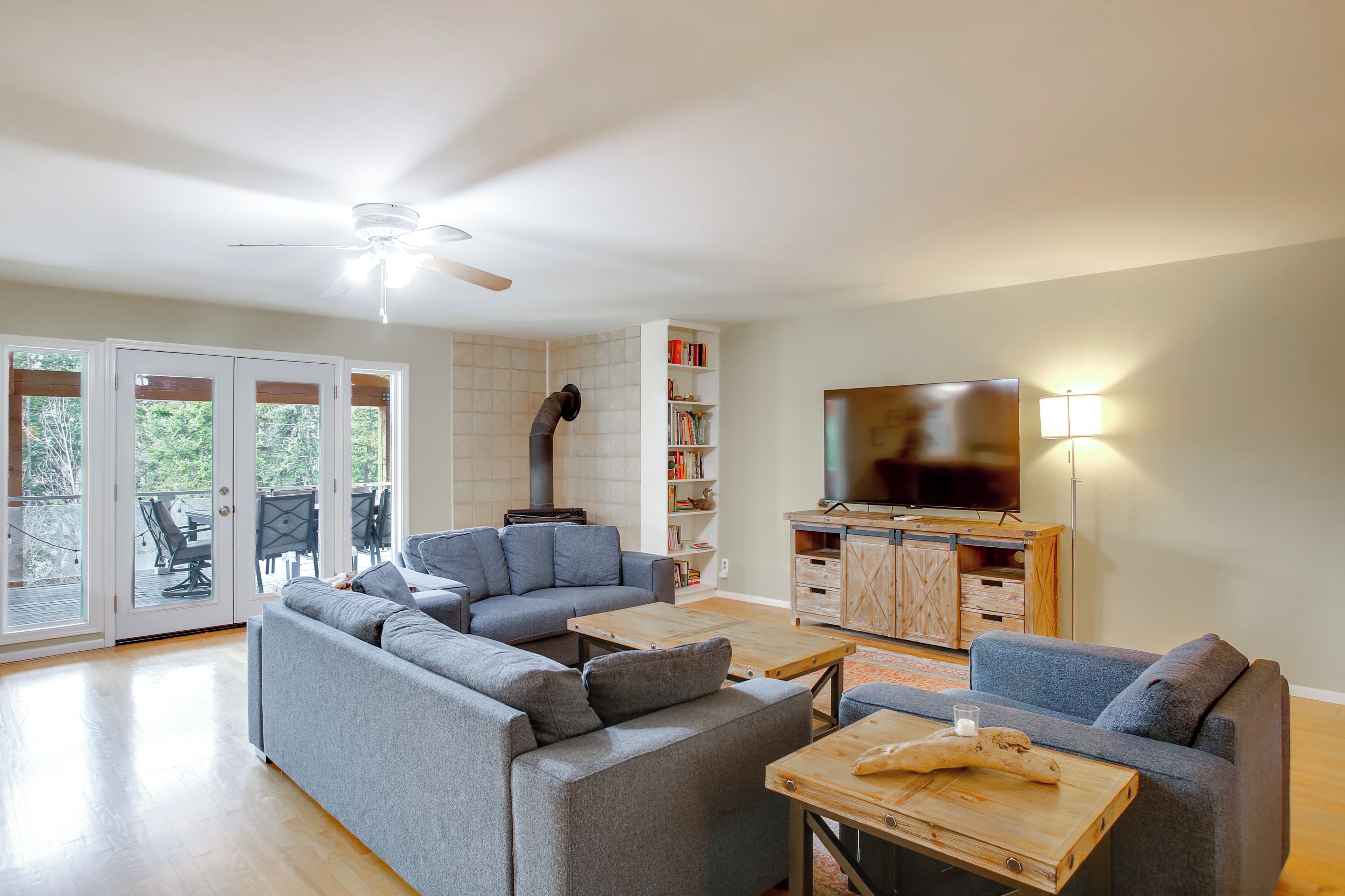 House (2 Bedrooms) | Interior