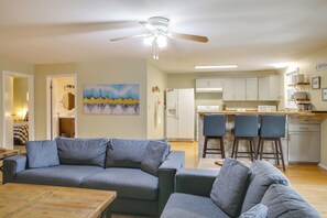 Nhà (2 Bedrooms) | Nội thất