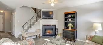 Steps to River! Unit w/ Fenced Yard in Roebling