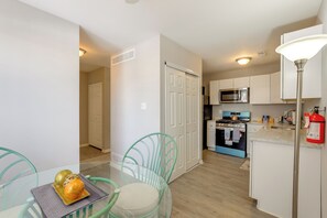 Interior - Steps to River! Unit w/ Fenced Yard in Roebling (Roebling)