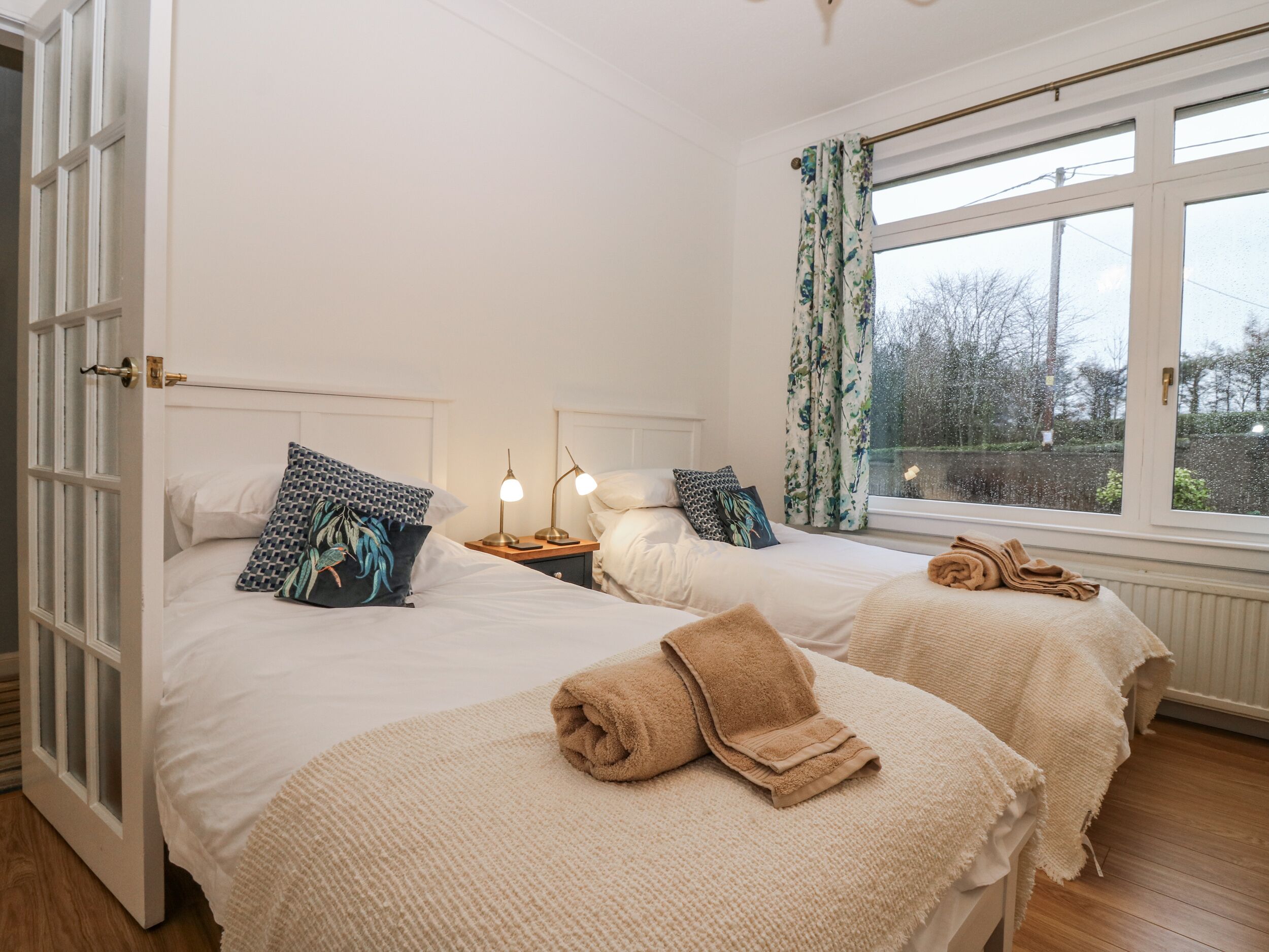3 bedrooms, individually decorated, individually furnished, free WiFi