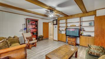 House (4 Bedrooms) | Bahagian dalam