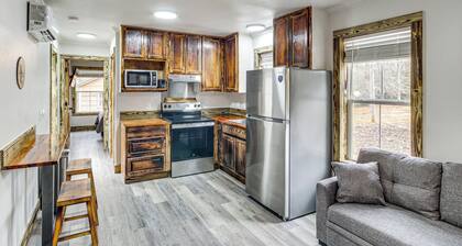 4 Mi to Gulf Coast Winter Classics: Quiet Retreat