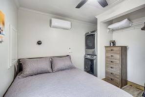 Cottage (2 Bedrooms) | Interior