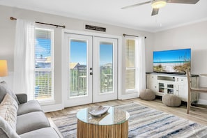 Smart TV - ☀️Balcony | Walk to Beach | 30A | Gulf Place Caribbean 406☀️ (Santa Rosa Beach)