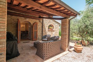 Terrace/patio - Villa Charming Olive Harmony (Volterra)
