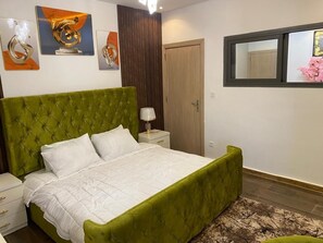 1 bedroom, iron/ironing board, Internet, bed sheets - Studio Yoff Océan virage vue mer (Dakar)