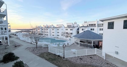 Have It All Stay Central, Swim Often