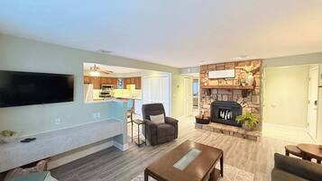 Condo, Multiple Beds, Balcony, Garden View (Have it all) | Living area