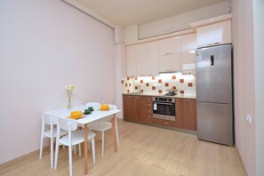 Fridge, oven, stovetop, coffee/tea maker - Cozy Modern Apt w/ Balcony (Yerevan)
