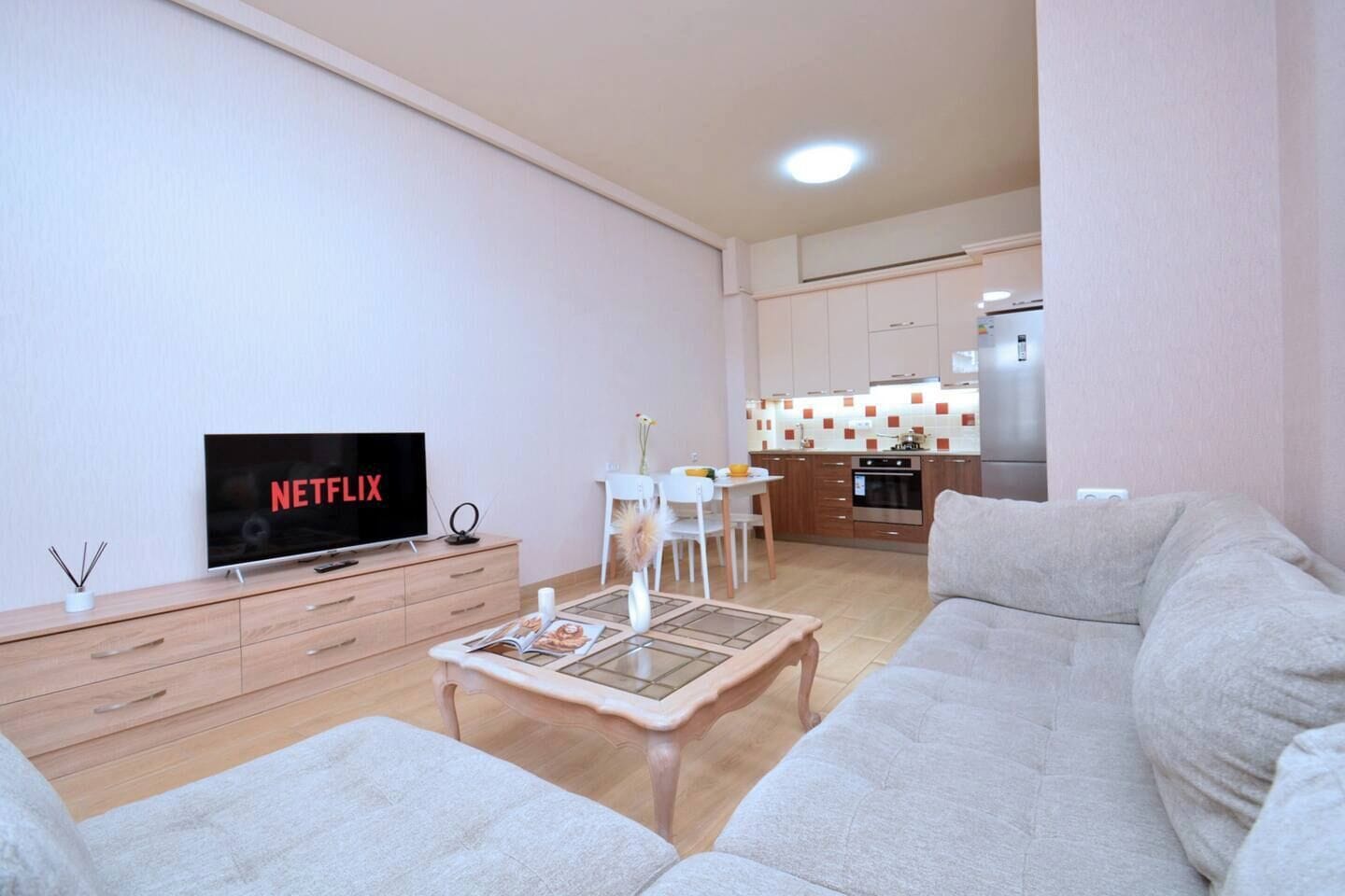 Smart TV, stereo