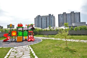 Children’s area - Cozy Modern Apt w/ Balcony (Yerevan)