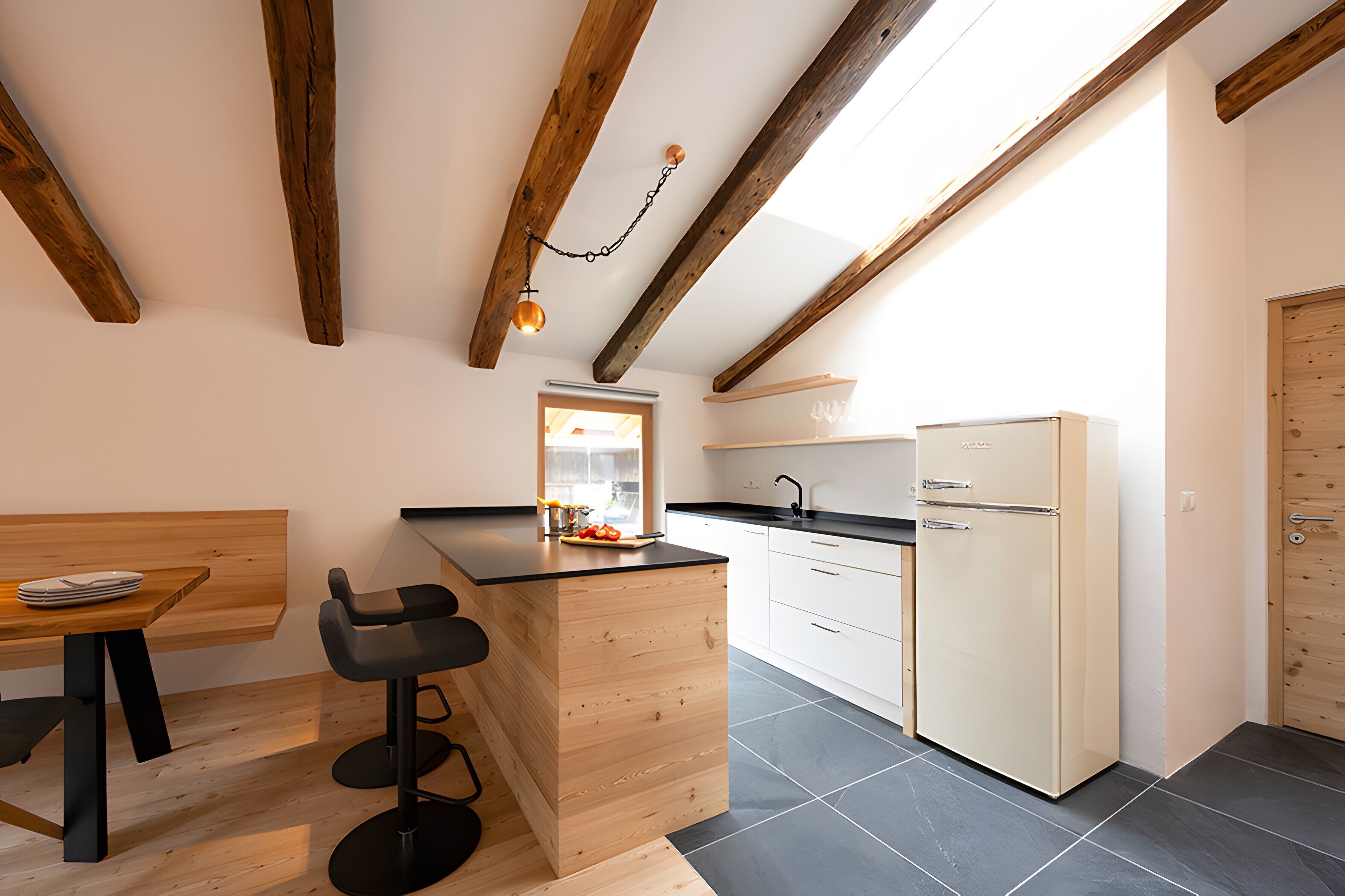 Kühlschrank, Ofen, Herdplatte, Geschirrspüler