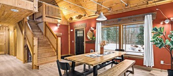 Duluth's North Shore 4+ Bedroom/3+ Bath + Sauna - Talmadge Timber Cottage Home