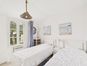 4 slaapkamers, een strijkplank/strijkijzer, gratis wifi