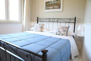 Standard Double Room | Free WiFi - Corso Garibaldi Art Suites (Agropoli)