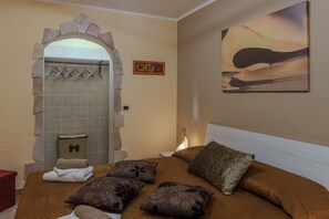 2 chambres, fer et planche à repasser, Wi-Fi, literie fournie