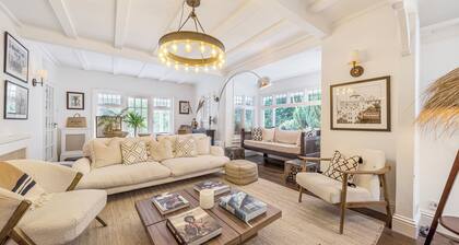 Palm Court, Polperro