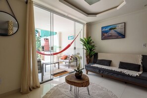 Smart TV - ApartDeck Fantasy Island (Rio de Janeiro)