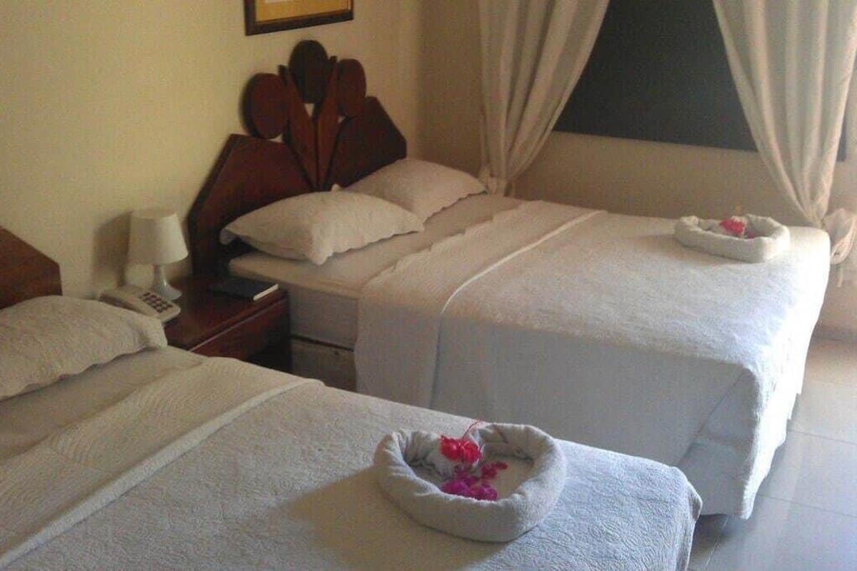 Kamar Double Basic | Seprai linen