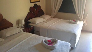 Kamar Double Basic | Seprai linen