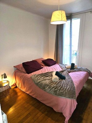 2 bedrooms, Internet - La Casa de la Canéda – Charming 2-Bedroom Apt (Sarlat-la-Canéda)