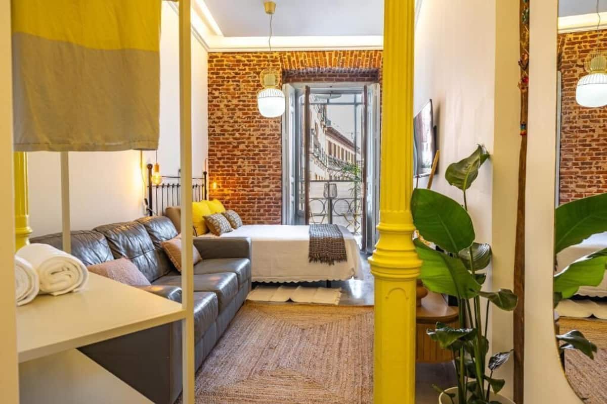 Design Apartment, City View