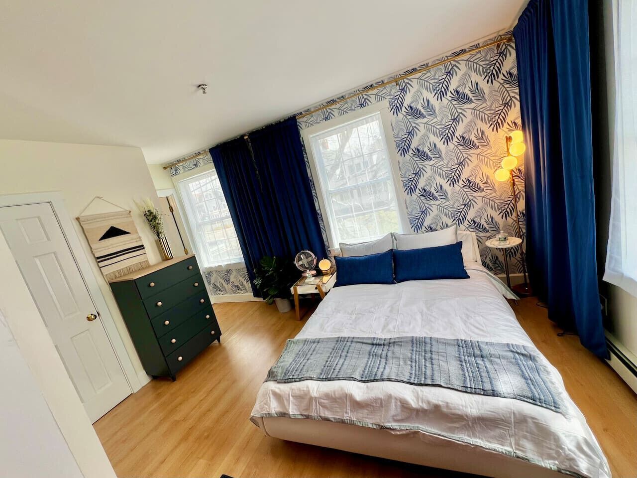 Strykejern/-brett, wi-fi og sengetøy