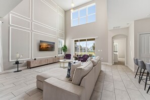 TV - 5BR Resort Home w/ Private Pool Near Disney (Kissimmee)