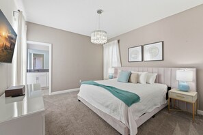 Iron/ironing board, Internet, bed sheets - 5BR Resort Home w/ Private Pool Near Disney (Kissimmee)