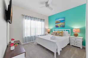 Iron/ironing board, Internet, bed sheets