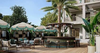 Villa Costanza Boutique Hotel