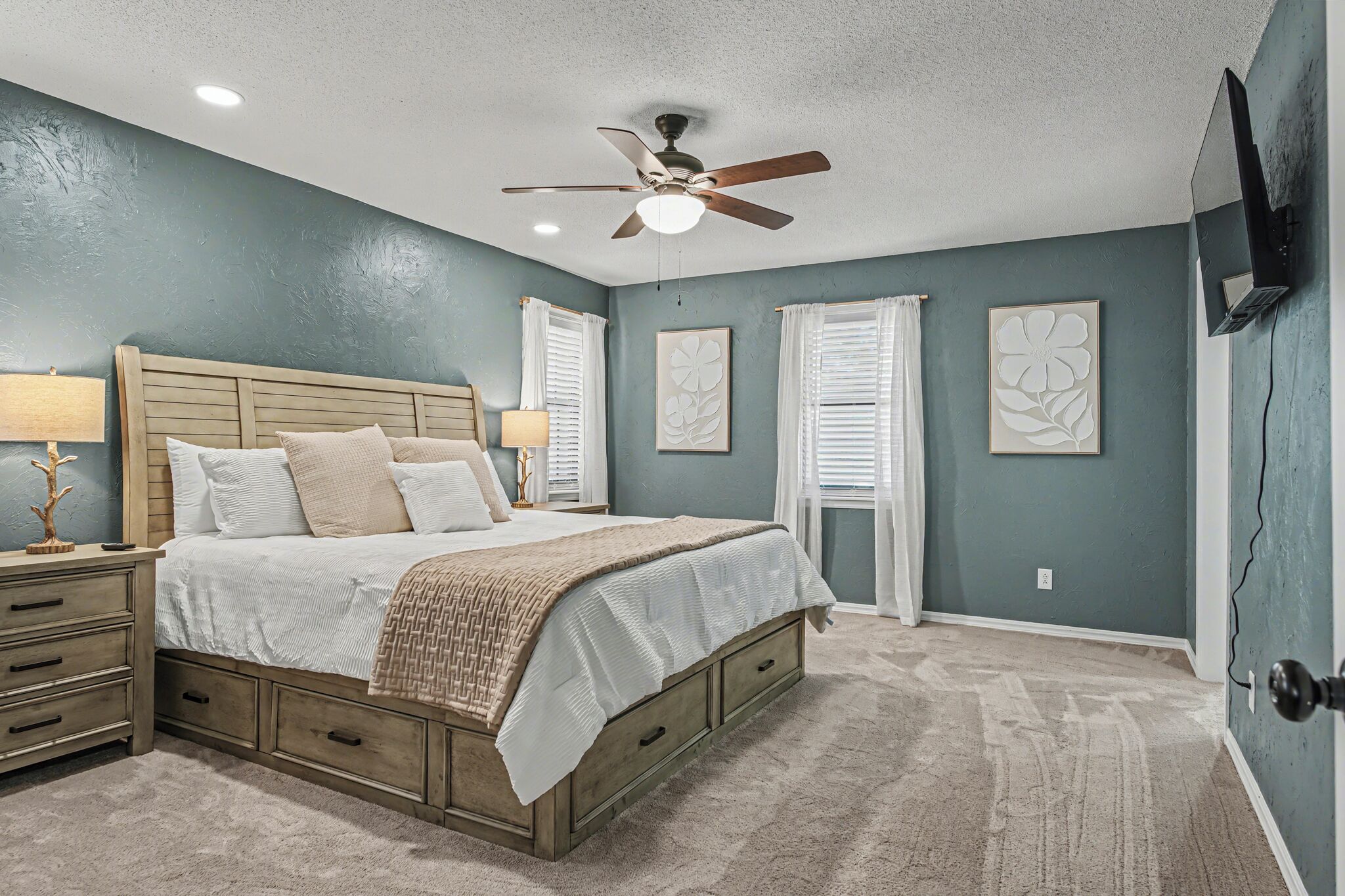 Bügeleisen/Bügelbrett, Bettwäsche